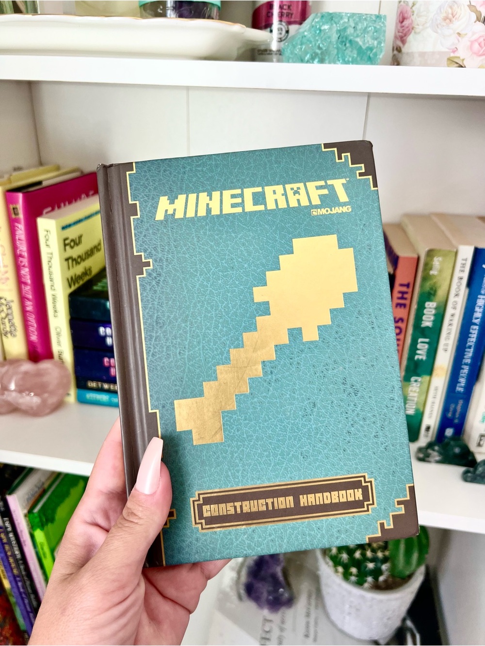 Minecraft Construction Handbook Hardcover 2014 Mojang Official Guide Book